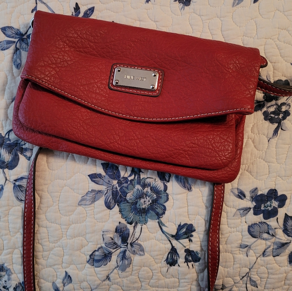 Nine West purse